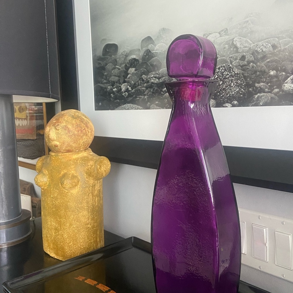 Stunning Decorative Purple Glass Corked Art Vase/ Vessel